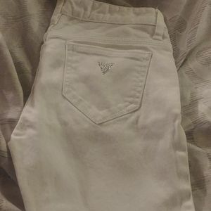 White guess Capri